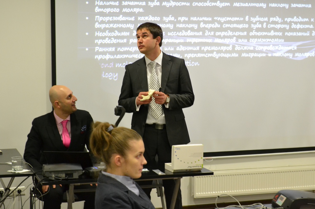 doktor Davidian_klinica_Avrora_seminar_december2012_3.jpg